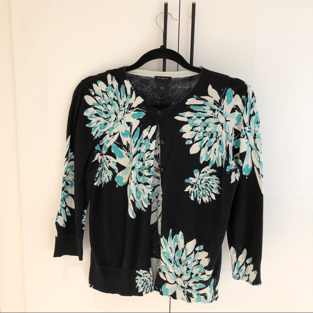 J Jill Button Front Cardigan Sweater